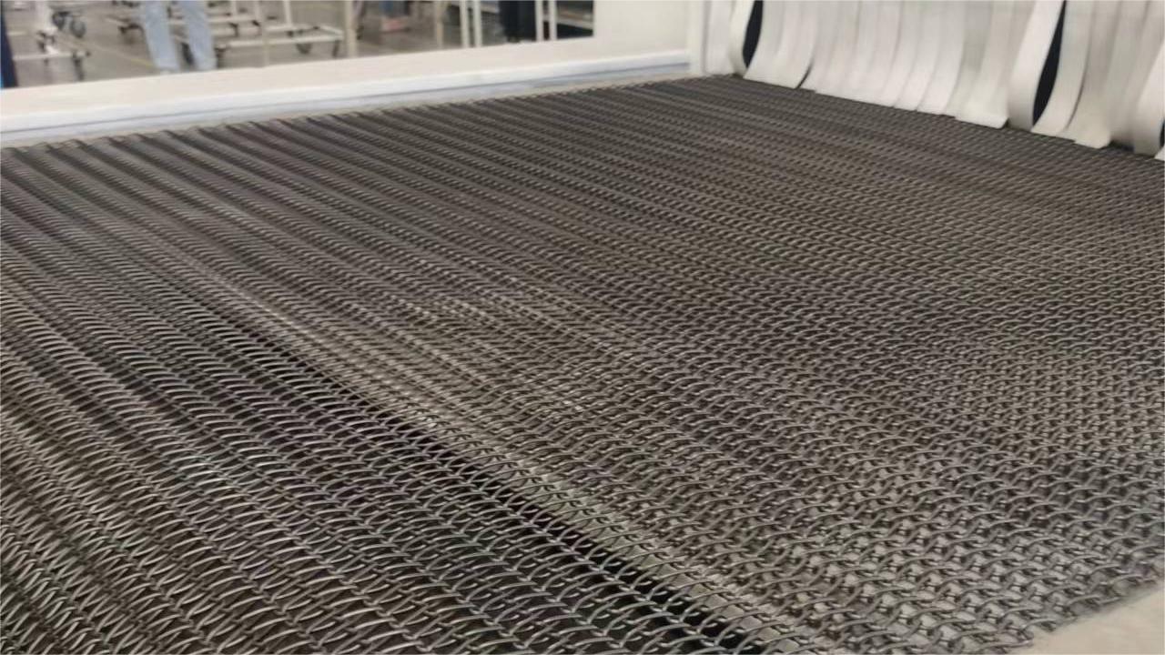 如何选购高性价比的铝钎焊炉网带